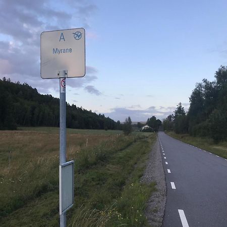 Charmigt Aeldre Hus, Laddbox 22 Kw, 5 Bil-Minuter Till Bad Strömstad Extérieur photo