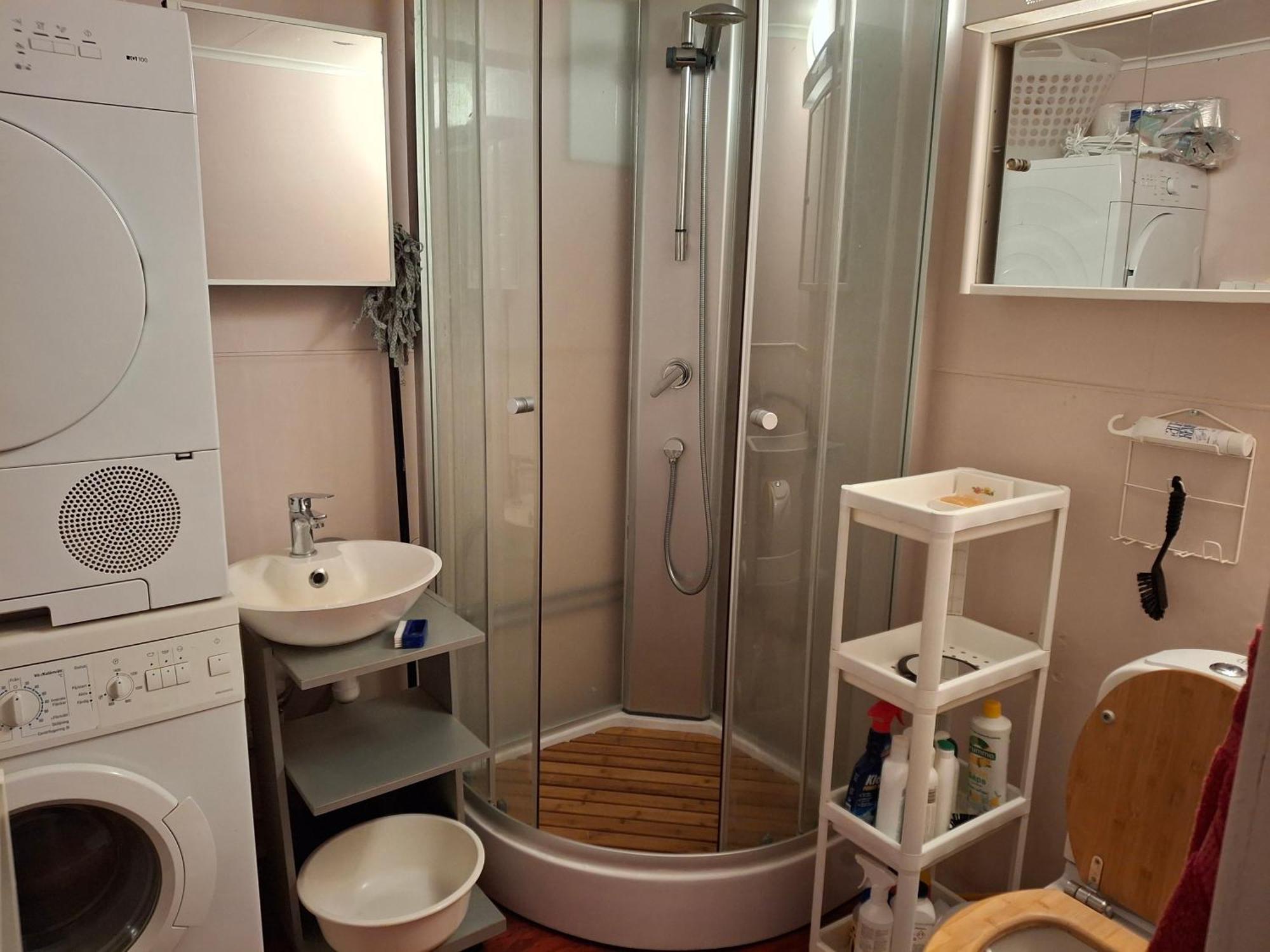 Charmigt Aeldre Hus, Laddbox 22 Kw, 5 Bil-Minuter Till Bad Strömstad Extérieur photo